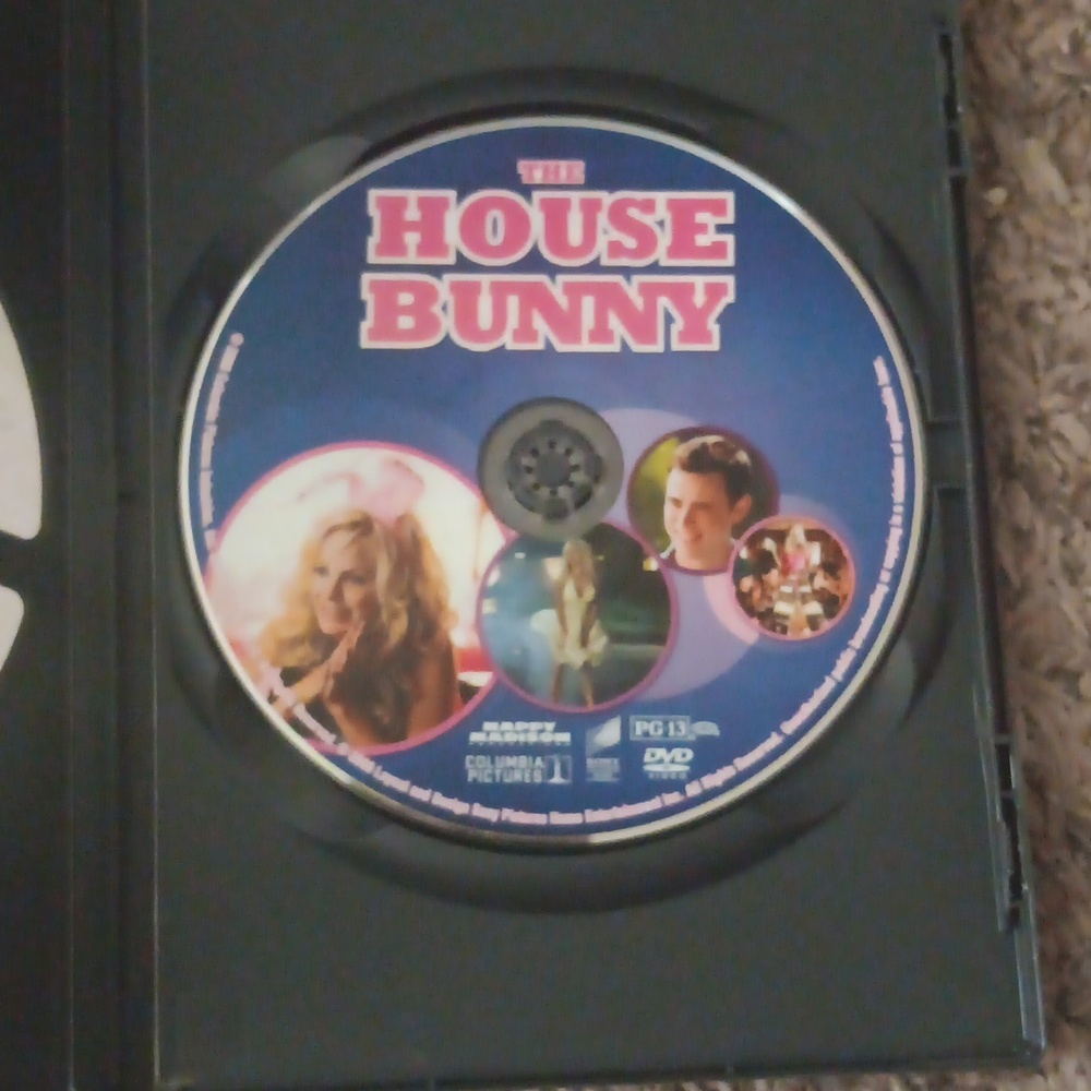 The House Bunny DVD - Picture 3 of 3
